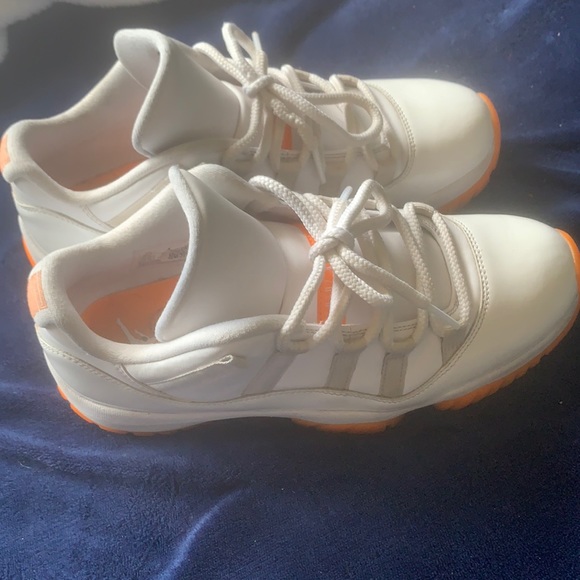 jordan 11 lows - Picture 1 of 3